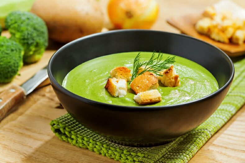 Крэм-суп з брокалі ў меню правільнага харчавання для збавення ад лішняга вагі